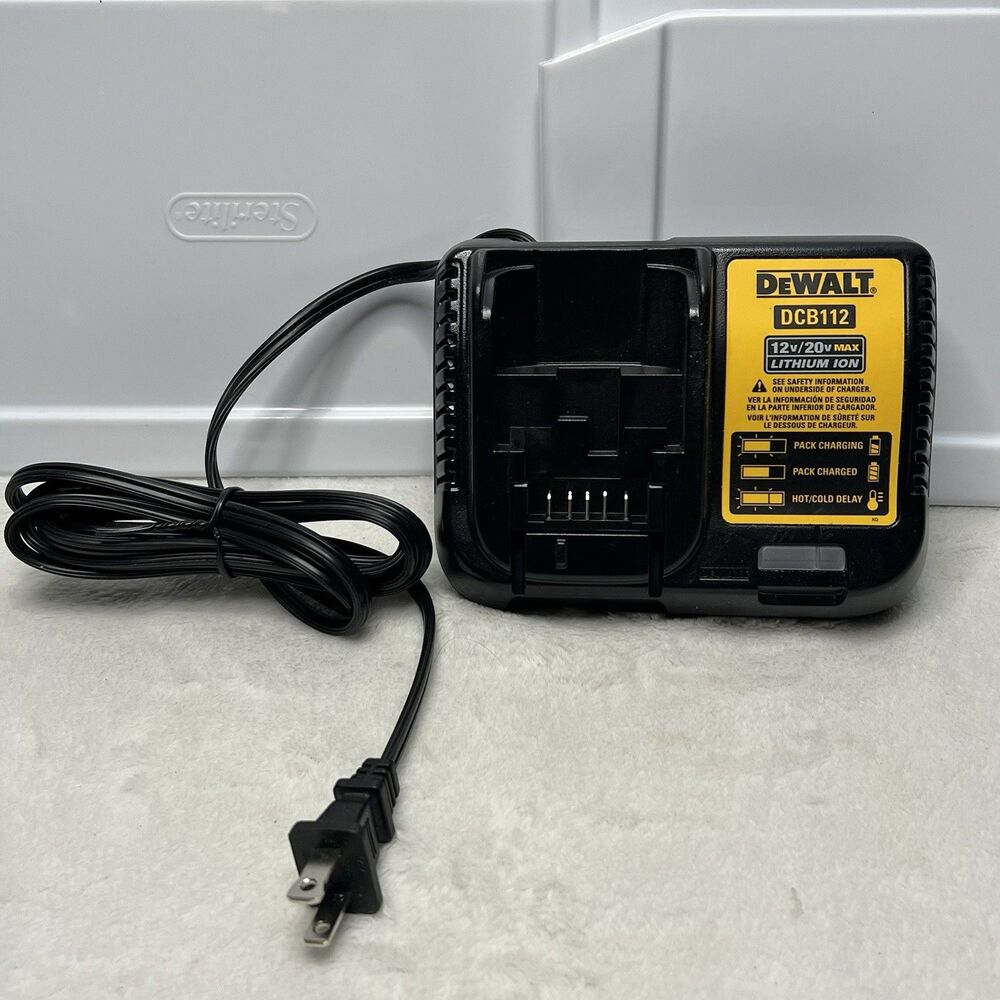 DCB112 12V/20V Max Lithium-Ion Battery Charger - Black/Yellow